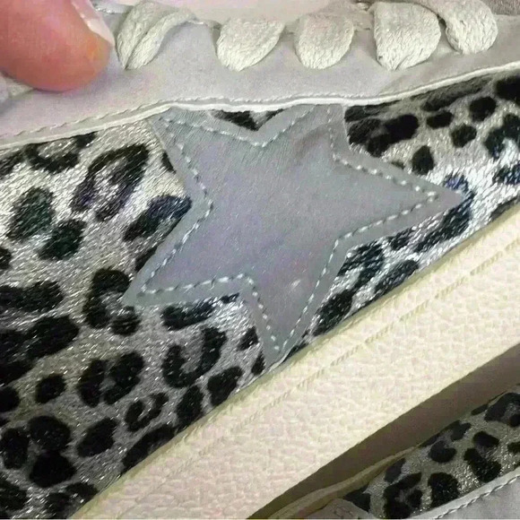 madden girl Lark Women's Sneakers so very lightly used size 7 - Picture 8 of 15